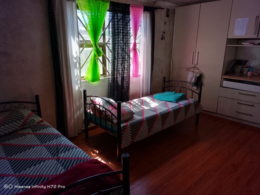 2 Bedroom Property for Sale in Delft South Western Cape